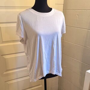 Athelta White Women's relaxed T-Shirt